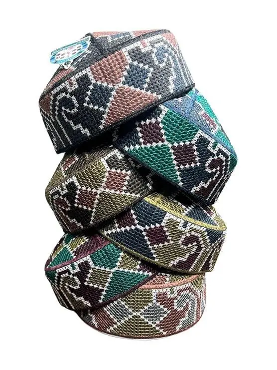 salah cap multicolor