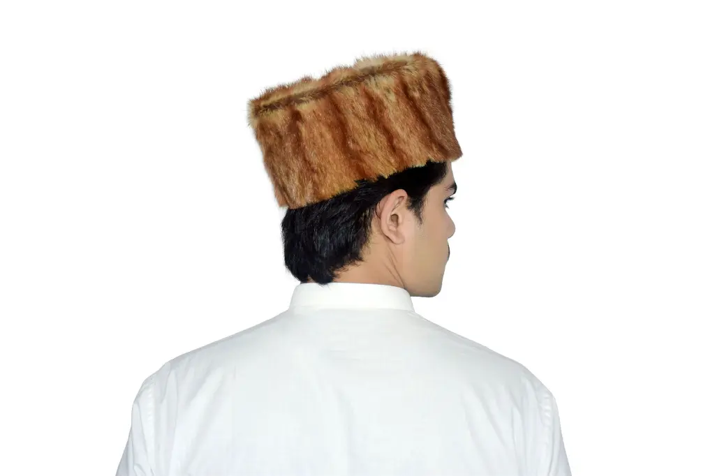 Mink Cap