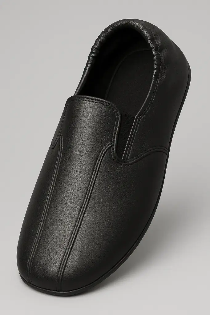 Wudhu Leather Socks for Men & Women – Waterproof Islamic Khuffain for Prayer | Masah-Compliant Socks | Ankle & Full-Length Options | Travel-Friendly Islamic Wear