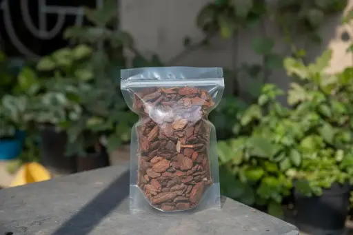 MiYA Pure and Natural Pine Bark Chips – Premium Orchid Growing Medium | Dry & Aged Pine Bark for Aerial Rooted Orchids (500g)